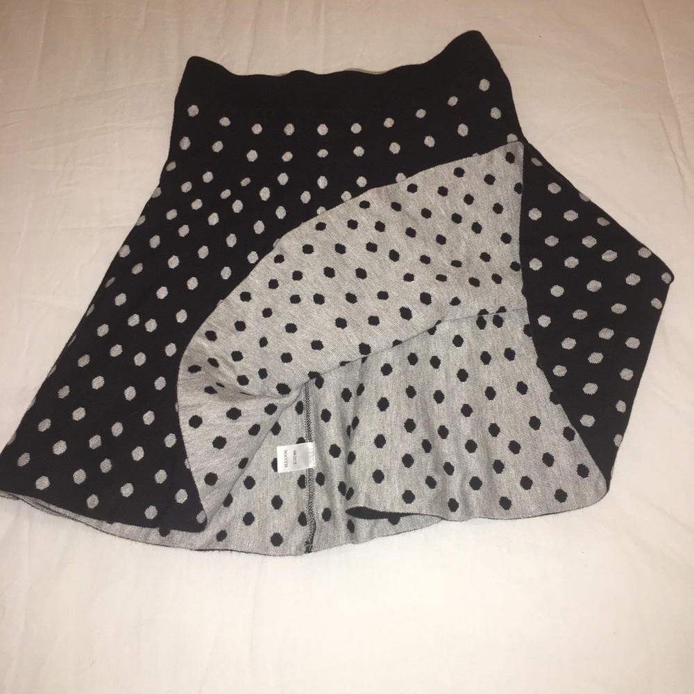 mini skirt - Picture 4 of 5